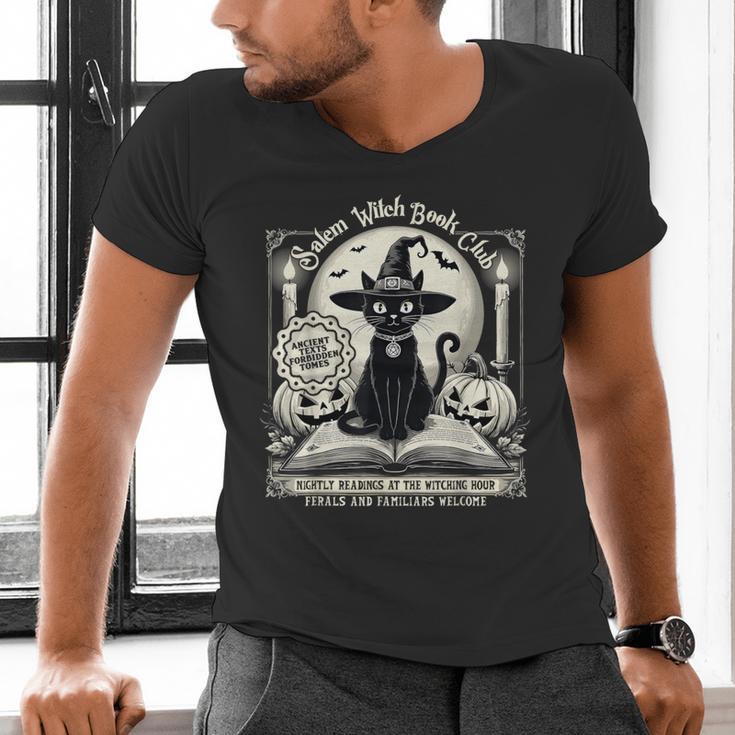 Salem Witch Book Club Vintage Halloween Cat Book Lover Men's V-Neck T-Shirt
