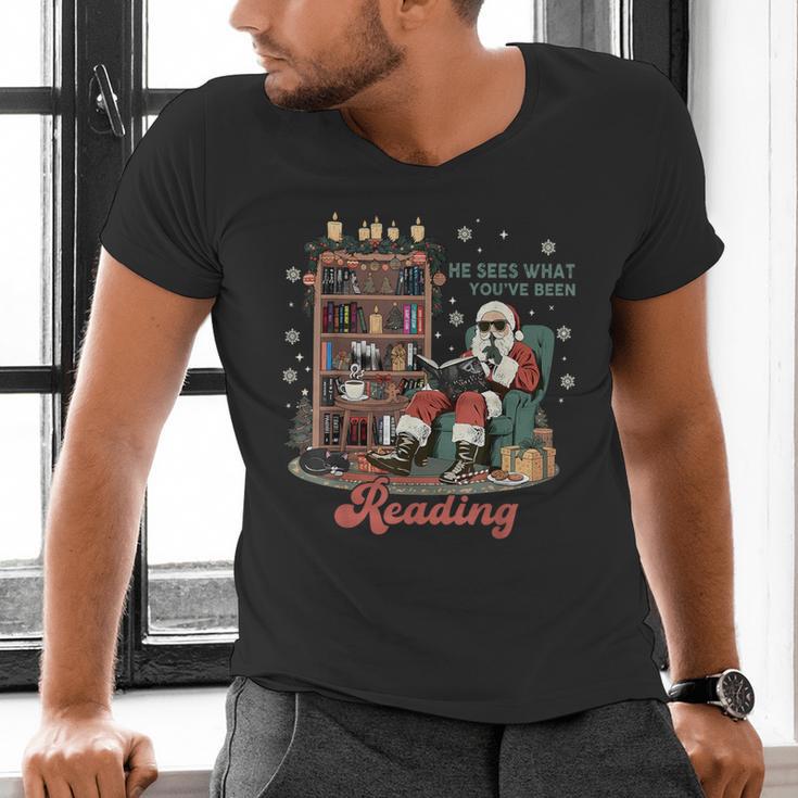 He Sees What You'Ve Been Reading Santa Christmas Bookish Men's V-Neck T-Shirt