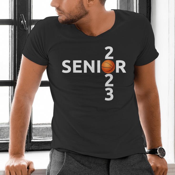 Senior 2023 Basketball Graduation Party Men's V-Neck T-Shirt