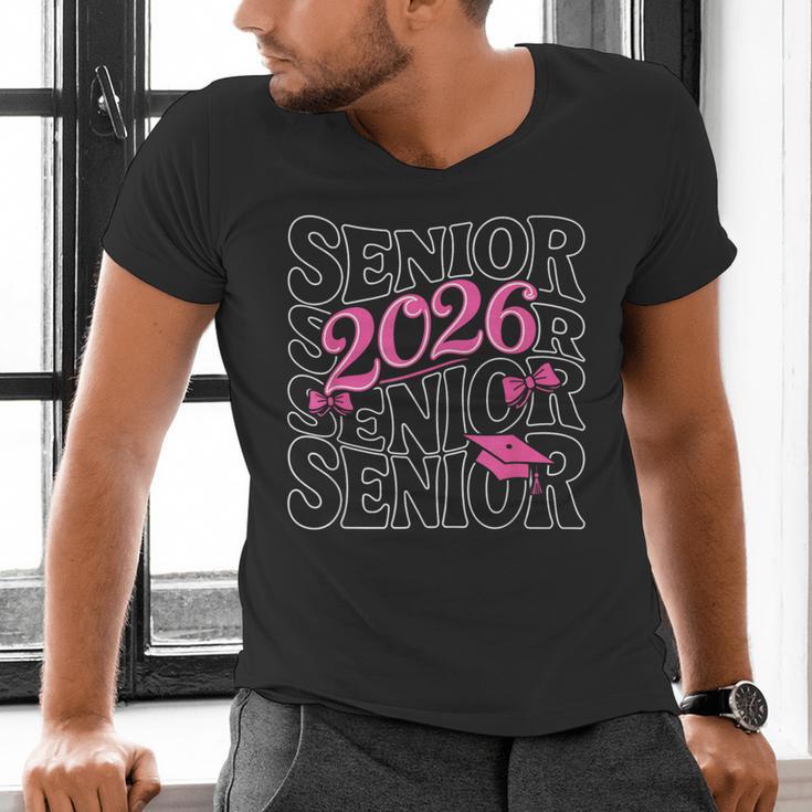Senior 2026 Class Of 2026 Coquette Pink Bow Graduation Moms Men's V-Neck T-Shirt