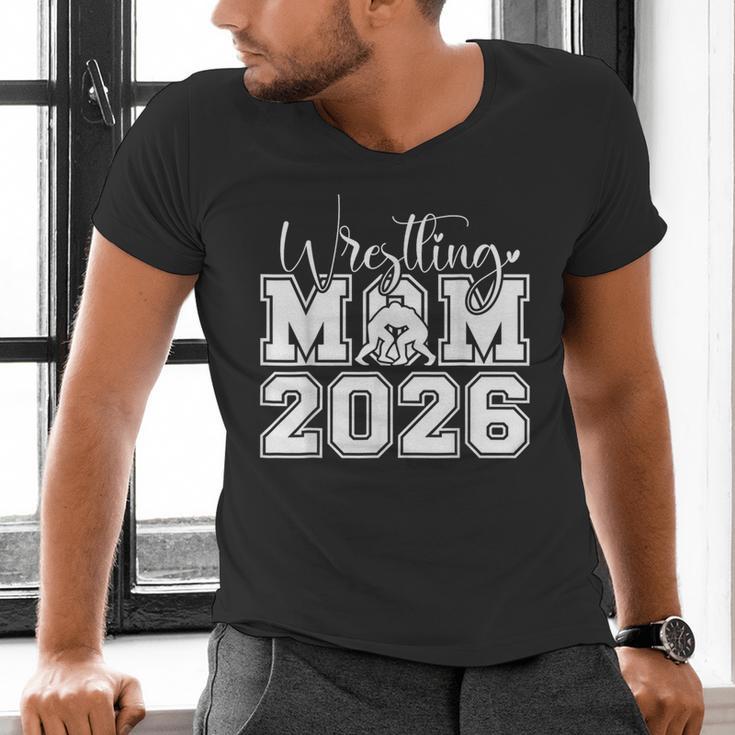 Senior 2026 Wrestling Mom Proud Senior 2026 Mom Graduation Men's V-Neck T-Shirt