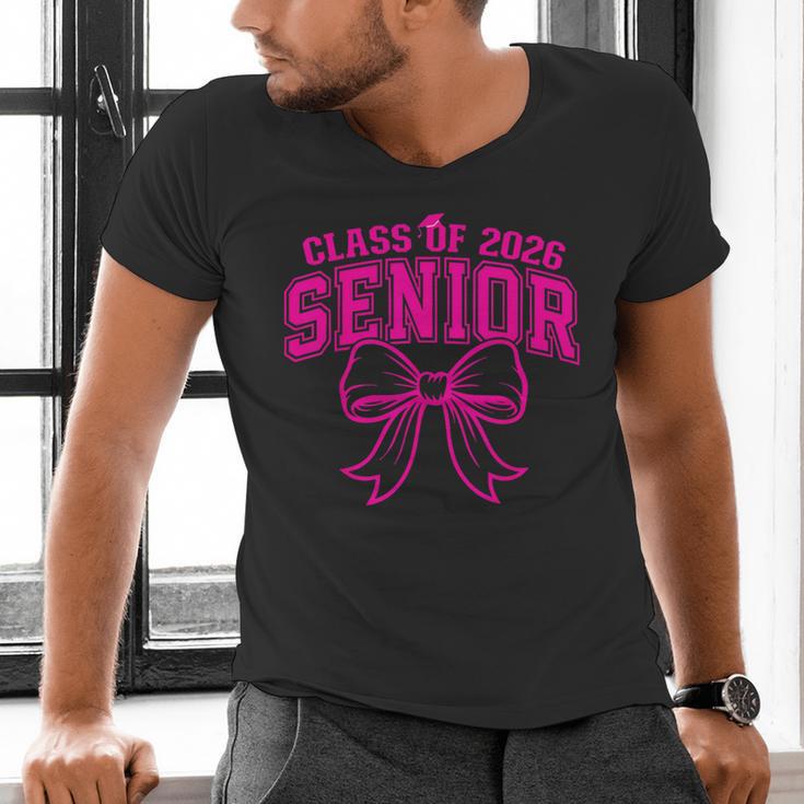 Senior Class Of 2026 Coquette Pink Bow Graduation 2026 Men's V-Neck T-Shirt