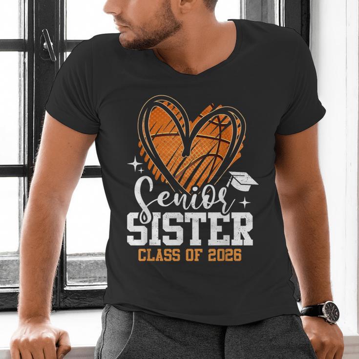 Senior Sister Class Of 2026 Basketball Graduation Heart Men's V-Neck T-Shirt