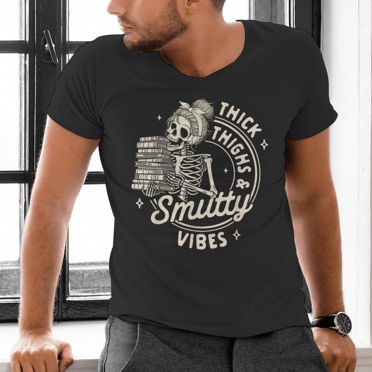 Smut Book Reader Spicy Romance Thick Thighs & Smutty Vibes Men's V-Neck T-Shirt