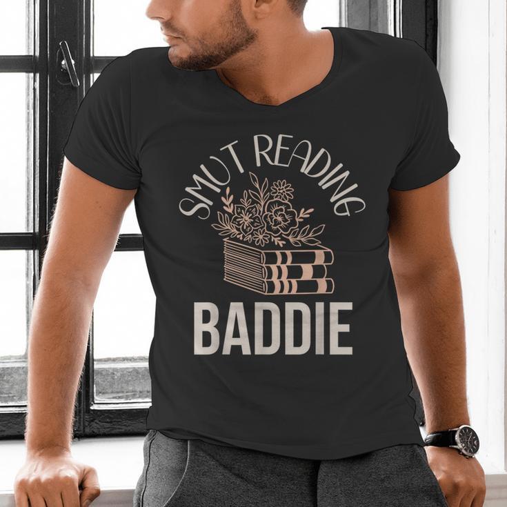 Smutty Book Merch Women Smut Reading Baddie Read Fairy Tales Men's V-Neck T-Shirt Smutty Book Merch Women Smut Reading Baddie Read Fairy Tales Men's V-Neck T-Shirt