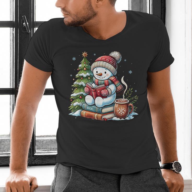 Snowman Reading Book Lovers Christmas Librarian Bookworm Men's V-Neck T-Shirt Snowman Reading Book Lovers Christmas Librarian Bookworm Men's V-Neck T-Shirt