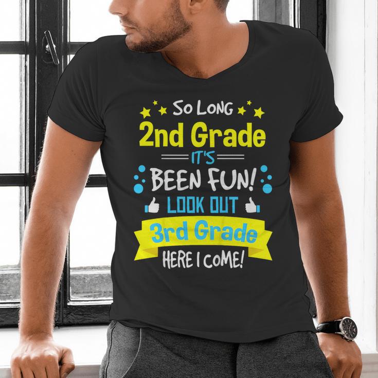 So Long 2nd Grade Here I Come 3rd Grader Graduation Men's V-Neck T-Shirt