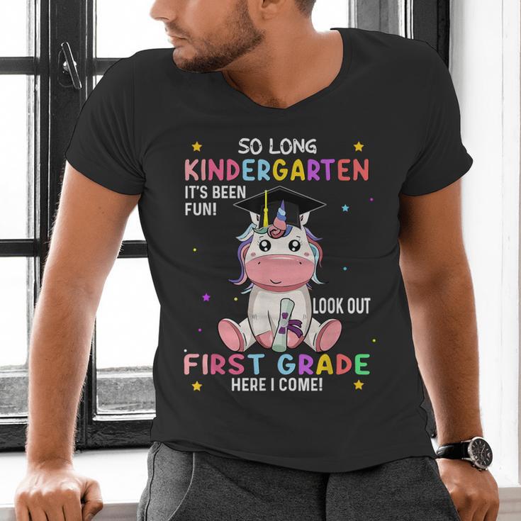 So Long Kindergarten Graduation Class 2025 Unicorn Girls Men's V-Neck T-Shirt