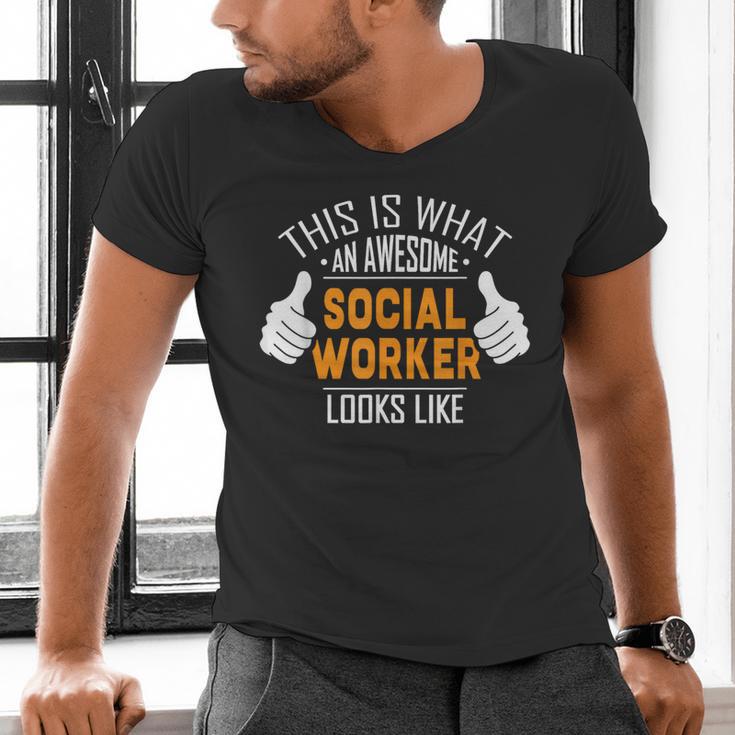 Social Work s Graduation Social Worker Men Men's V-Neck T-Shirt