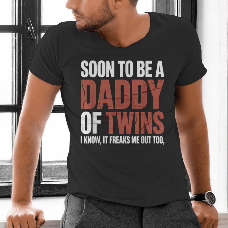 Soon To Be Dad Twins Fatherhood Pregnancy Announcement New D Men's V-Neck T-Shirt Soon To Be Dad Twins Fatherhood Pregnancy Announcement New D Men's V-Neck T-Shirt