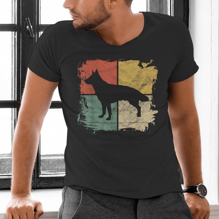 Square Retro German Shepherd Owner Dog Shepard Dad Mom Men's V-Neck T-Shirt
