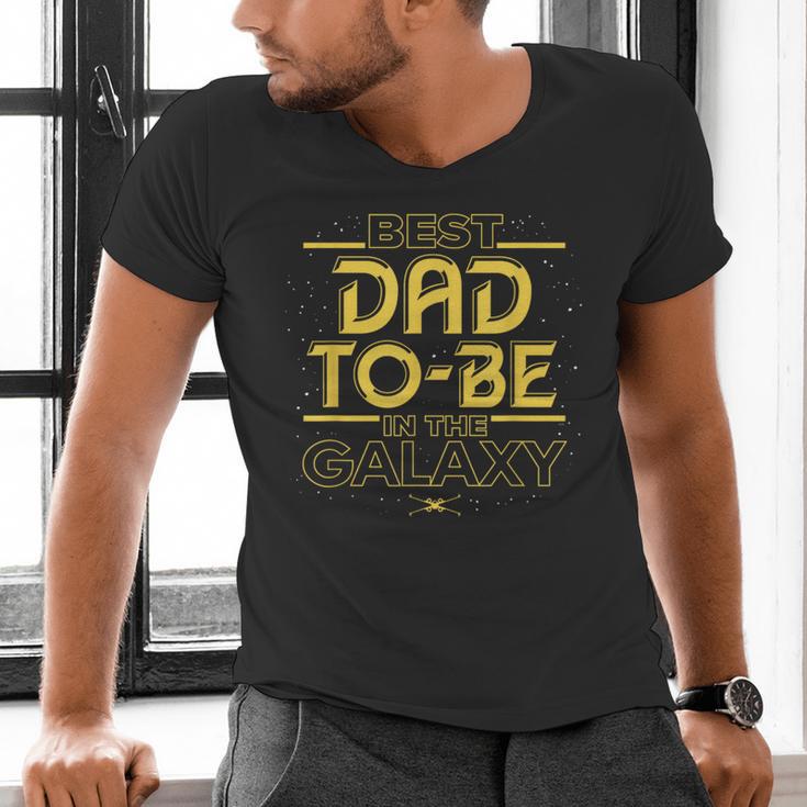 Star Wars Best Dad-To-Be In The Galaxy Birthday Father’s Day Men's V-Neck T-Shirt