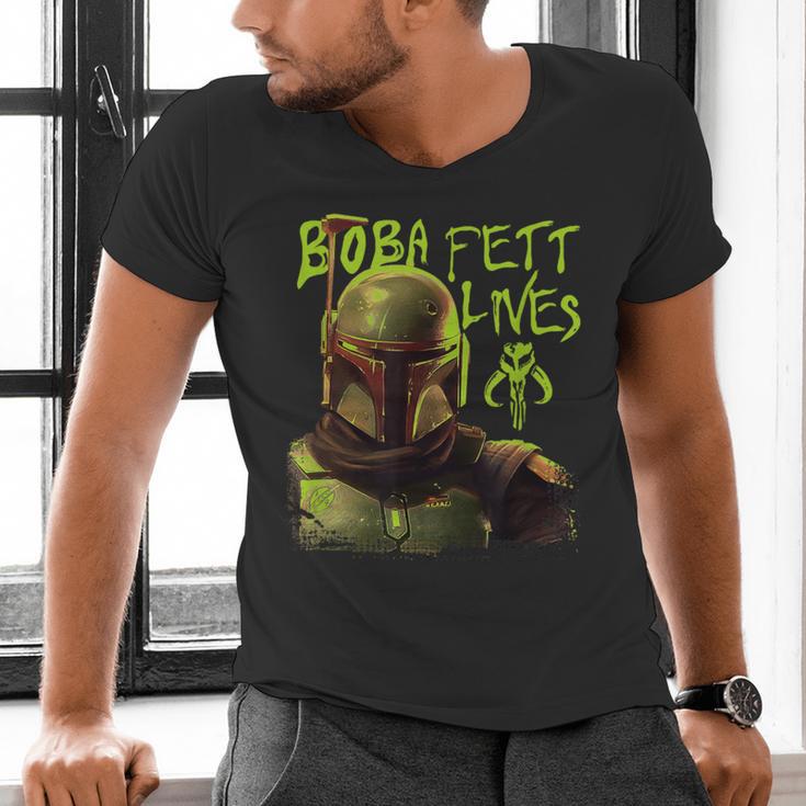 Star Wars The Book Of Boba Fett Neon Boba Fett Lives Poster Men's V-Neck T-Shirt