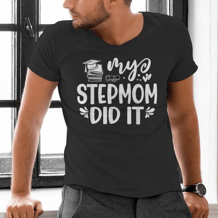 My Stepmom Did It Graduation Graduated Tie Dye Men's V-Neck T-Shirt