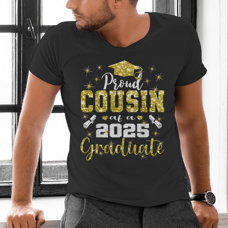 Super Proud Cousin Of 2025 Graduate Senior Graduation Family Men's V-Neck T-Shirt