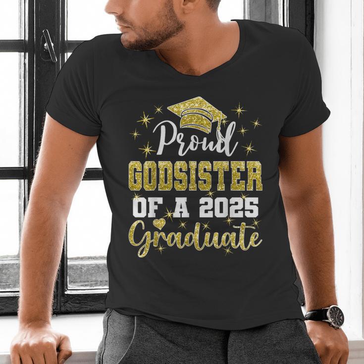 Super Proud Godsister Of 2025 Graduate Graduation Family Men's V-Neck T-Shirt