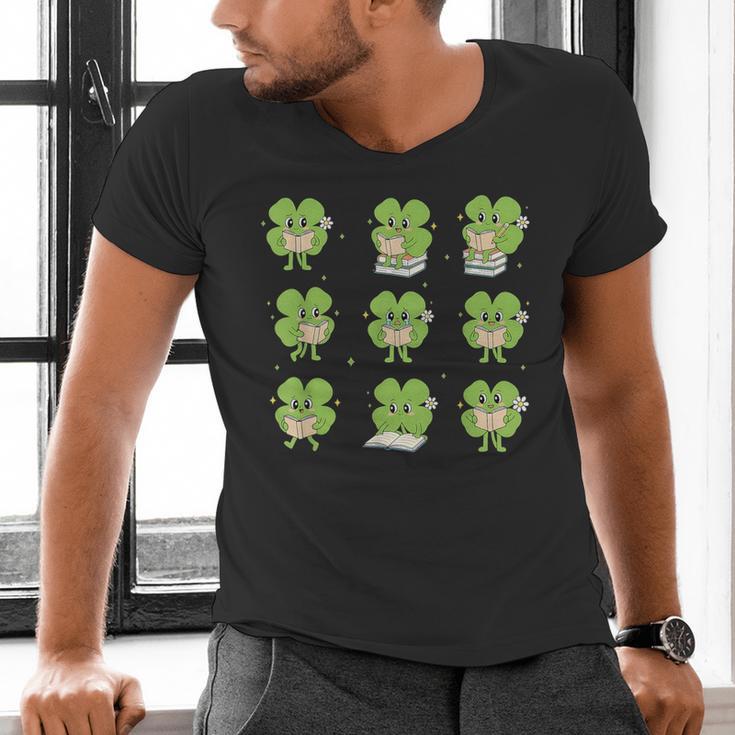 Teacher Reading Shamrock St Patrick’s Day Book Lover Kids Men's V-Neck T-Shirt