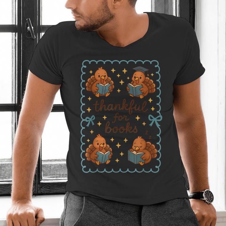 Thankful For Books Turkey Reading Book Lovers Fall Teacher Men's V-Neck T-Shirt