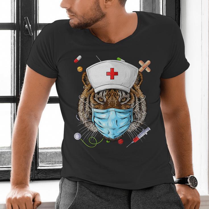 Tiger Nurse RN ER Nursing School Graduation Men's V-Neck T-Shirt