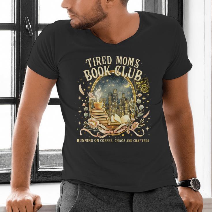 Tired Moms Book Club Cozy Night Coffee Reading Cat Men's V-Neck T-Shirt