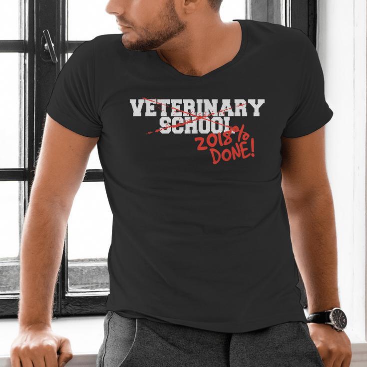 Veterinary School Graduation Class Of 2018 Men's V-Neck T-Shirt