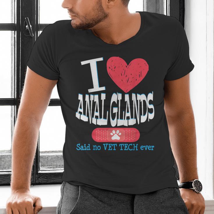 Veterinary Technician Graduation Shirt Vet Tech Men's V-Neck T-Shirt