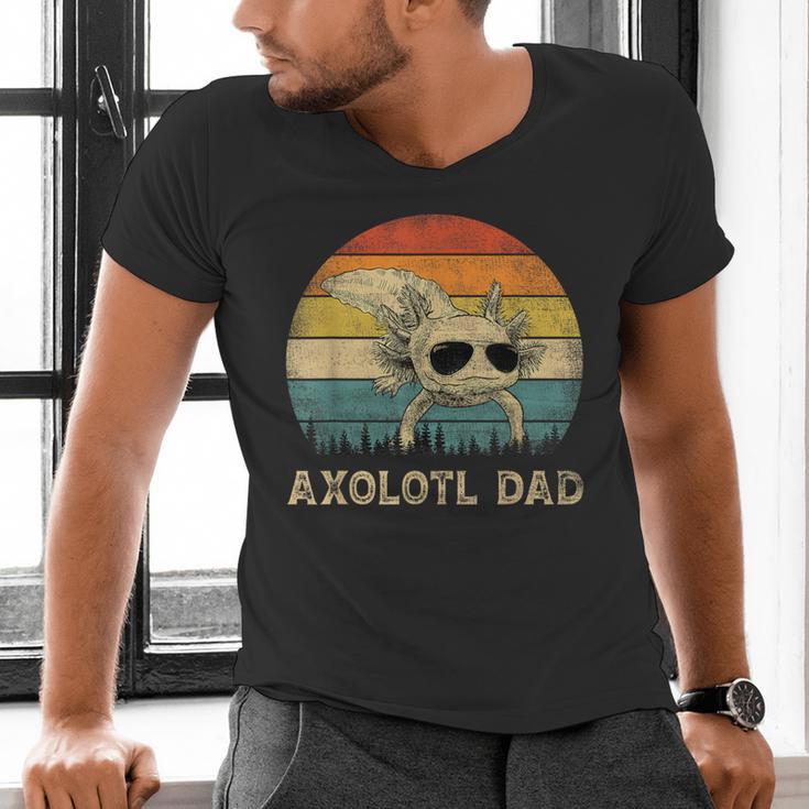 Vintage Axolotl Dad Axolotl Lovers Daddy Father's Day Men's V-Neck T-Shirt
