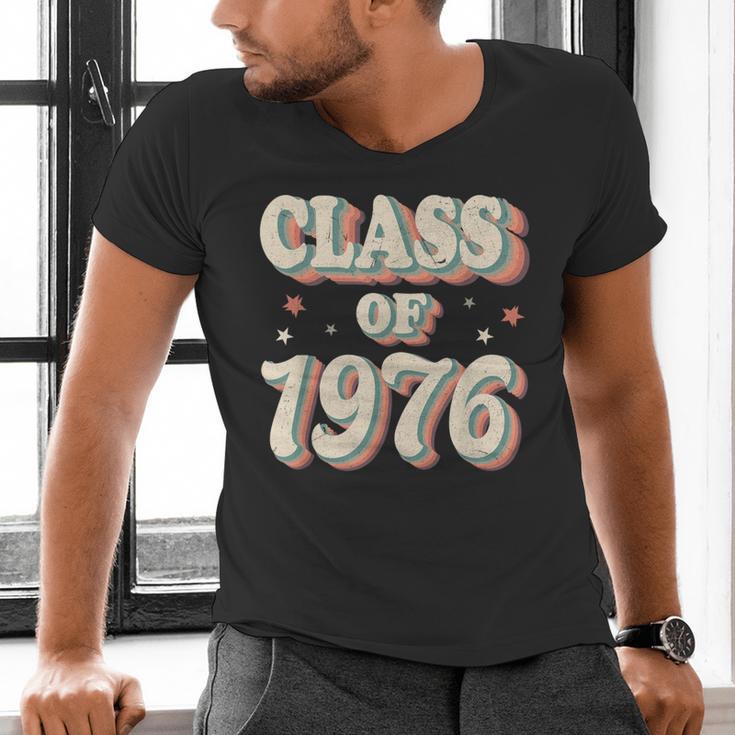 Vintage Class Of 1976 76 High School Graduation Men's V-Neck T-Shirt