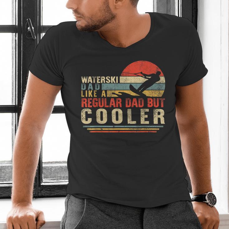 Waterski Dad Fathers Day Ski Lover Dad Water Skiing Rider Men's V-Neck T-Shirt