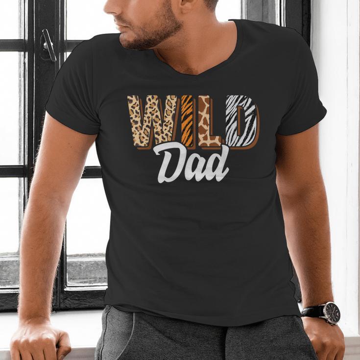 Wild Dad Zoo Born Two Be Wild B-Day Safari Jungle Animal Men's V-Neck T-Shirt