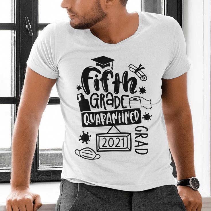 5th Grade Graduate 2021 Graduate Quarantine Fifth Graduation Men's V-Neck T-Shirt