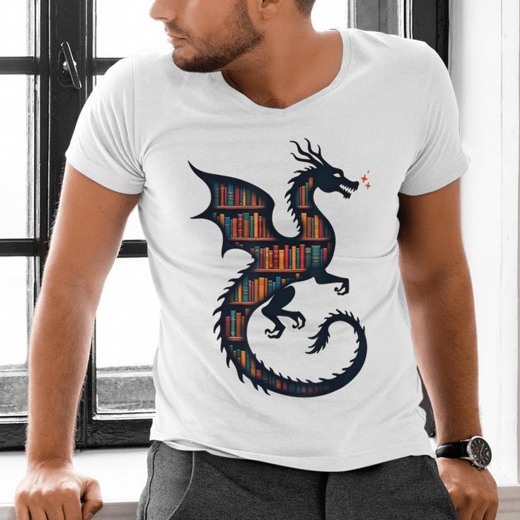 Book Lover Bookworm Reading Books Dragon Men's V-Neck T-Shirt