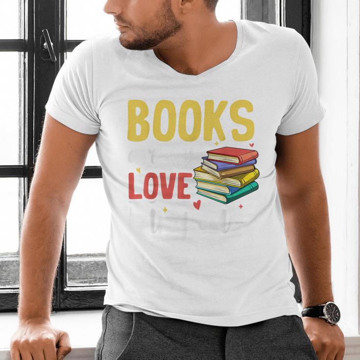 Books Are My Love Language Stack Men's V-Neck T-Shirt