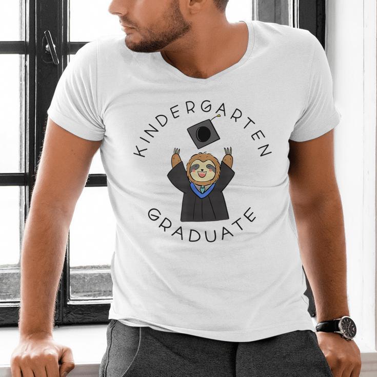 Boys Girls Kindergarten Graduate Sloth Graduation Cap Men's V-Neck T-Shirt