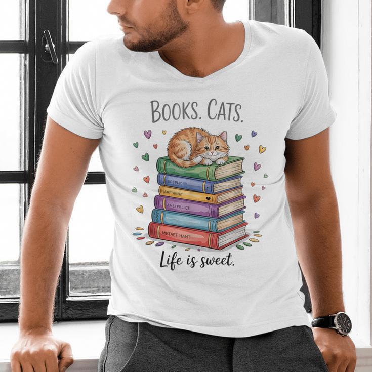 Cats Books Lover Men Women Men's V-Neck T-Shirt