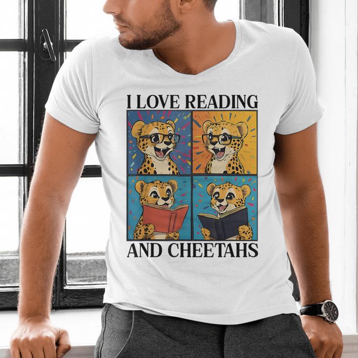Cheetah Love Reading And Cheetahs Kids Bookworm Men's V-Neck T-Shirt