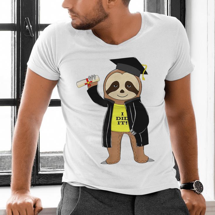 Class Of 2022 Sloth Graduation Masters College High School Men's V-Neck T-Shirt