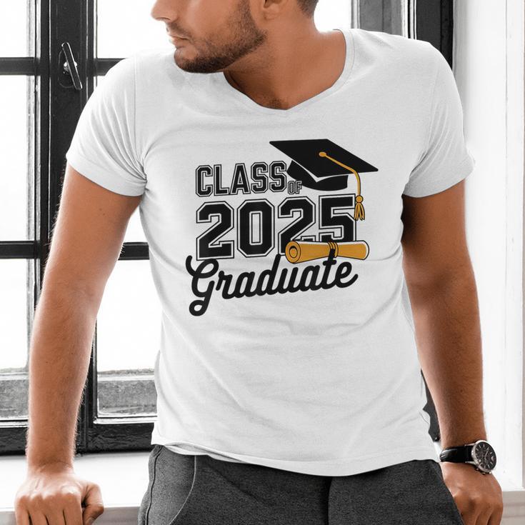 Class Of 2025 Graduate 2025 Graduation Senior 2025 Men's V-Neck T-Shirt