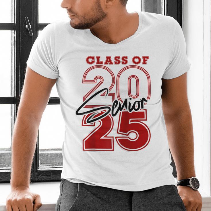 Class Of 2025 Senior 2025 Graduation Red Raglan Baseball Tee Men's V-Neck T-Shirt