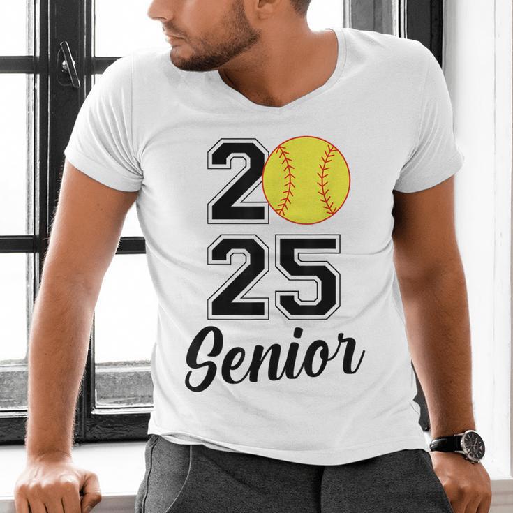 Class Of 2025 Softball Senior Graduation Graduate Women Men's V-Neck T-Shirt