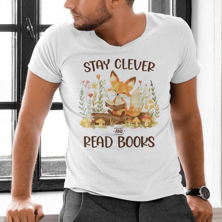 Cute Fox Stay Clever Read Books For Librarian Or Bookworm Men's V-Neck T-Shirt Cute Fox Stay Clever Read Books For Librarian Or Bookworm Men's V-Neck T-Shirt