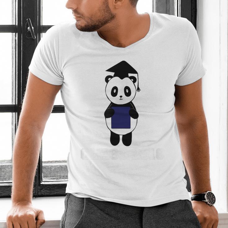 Cute Graduation Panda Class 2018 Men's V-Neck T-Shirt