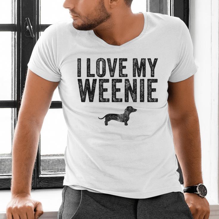 Dachshund Dog I Love My Weenie Dad Mom Dog Lover Men's V-Neck T-Shirt