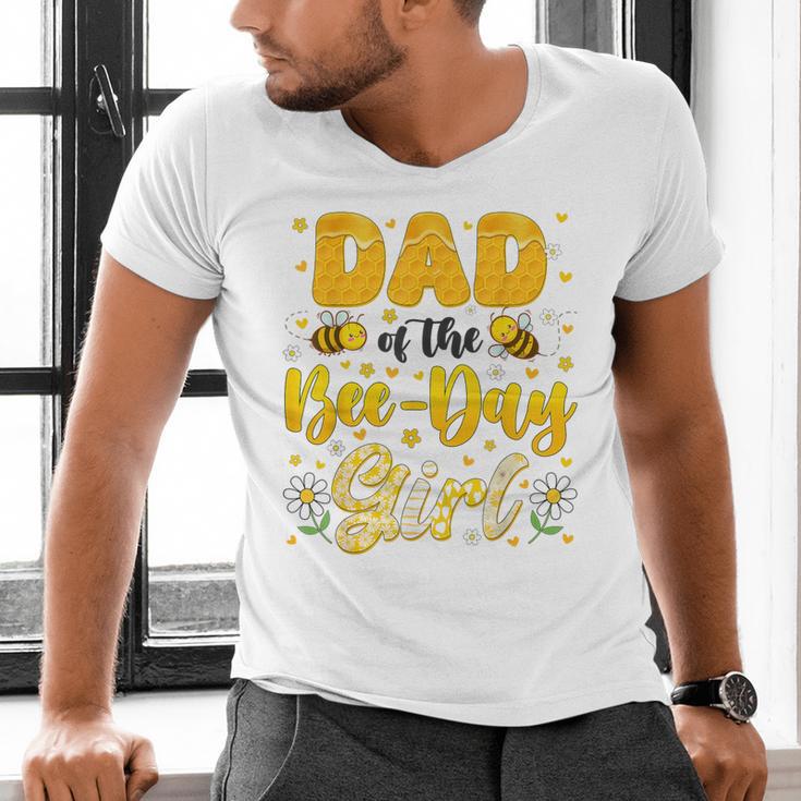Dad Of The Bee Day Girl Flower Birthday Family Matching Men's V-Neck T-Shirt