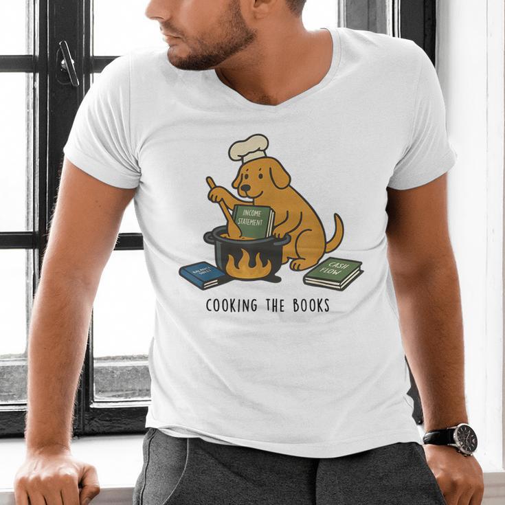 Dog Cooking The Books Men's V-Neck T-Shirt