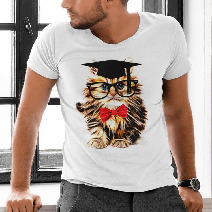 Graduation Cat Class Of 2023 Men's V-Neck T-Shirt
