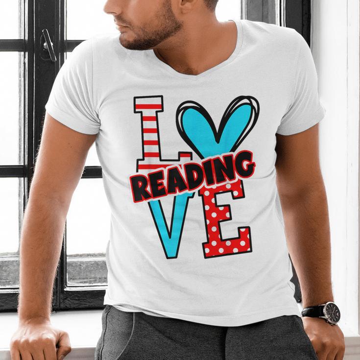 I Heart Books Love Reading Red And Stripe Animated Cat For Men Women Girls Kids Men's V-Neck T-Shirt
