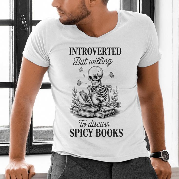 Introvert Read Spicy Books Lover Bookworm Skeleton Reading Men's V-Neck T-Shirt Introvert Read Spicy Books Lover Bookworm Skeleton Reading Men's V-Neck T-Shirt