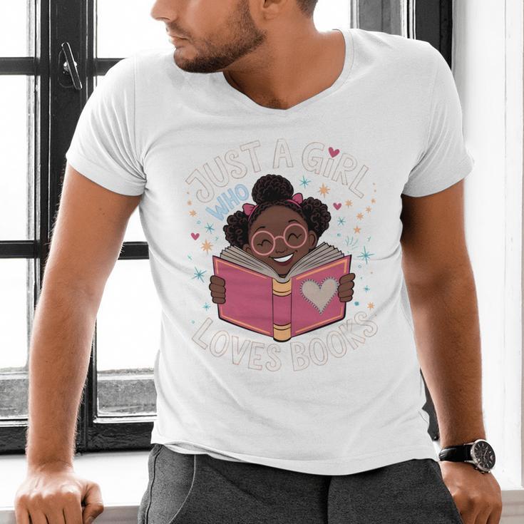 Just A Girl Who Loves Books Cute African American Afro Men's V-Neck T-Shirt Just A Girl Who Loves Books Cute African American Afro Men's V-Neck T-Shirt