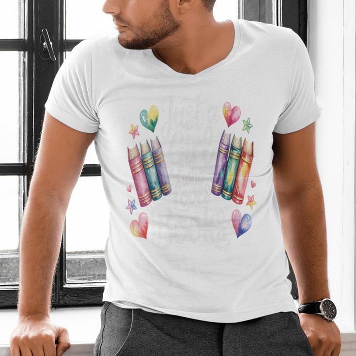 Just a Girl Who Loves Books Lover Reading Library Librarian Men's V-Neck T-Shirt